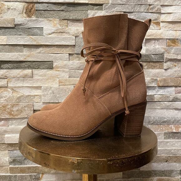TOMS Brown Suede Ankle Boots | Lace Wrap, Block Heel, Size 8.5, Worn 1x - Picture 5 of 9